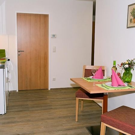 Ferienwohnungen - Boarding Wohnungen Sonnenhof Lenzing エクステリア 写真